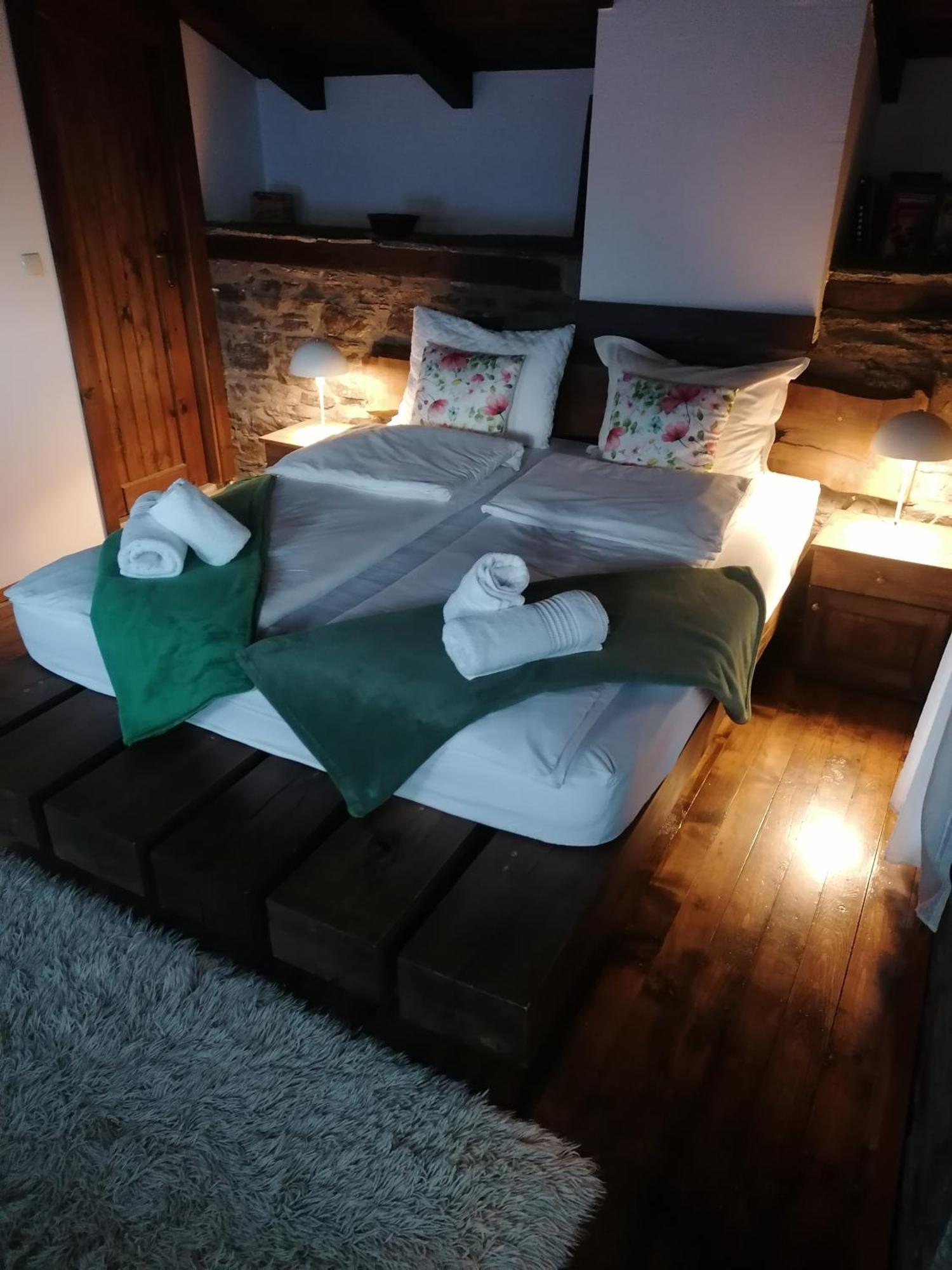 Yancheva Guest House Delchevo Eksteriør billede