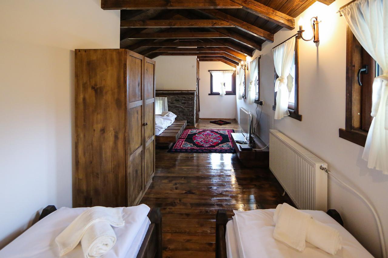 Yancheva Guest House Delchevo Eksteriør billede